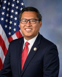 Photo of Vince Fong