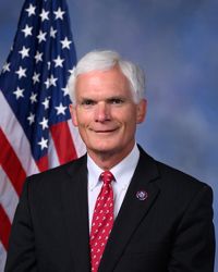 Photo of Robert E. Latta